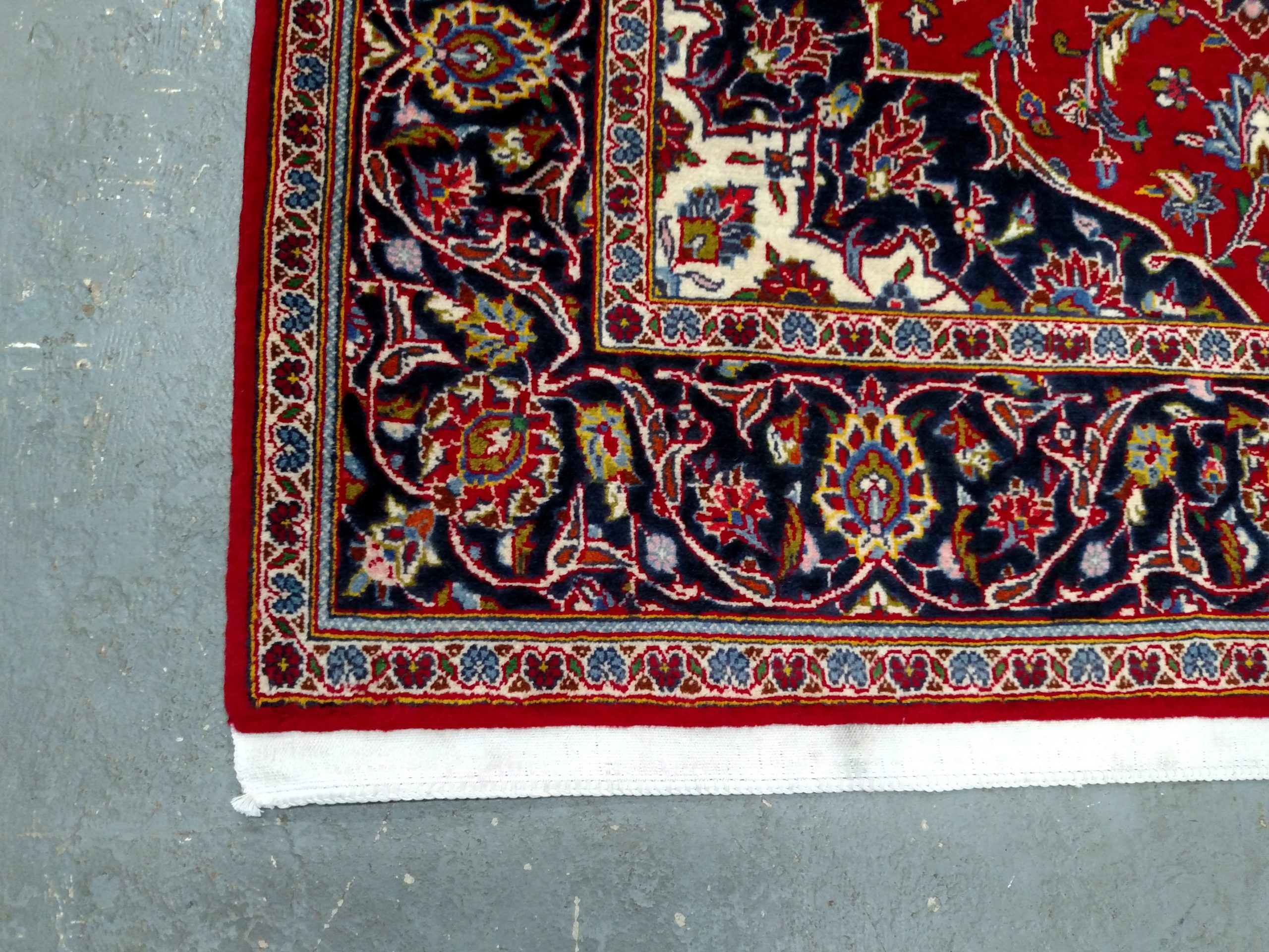 Kashan Persian Rug, 4'6" x 7'1", Ready for your Living Room!