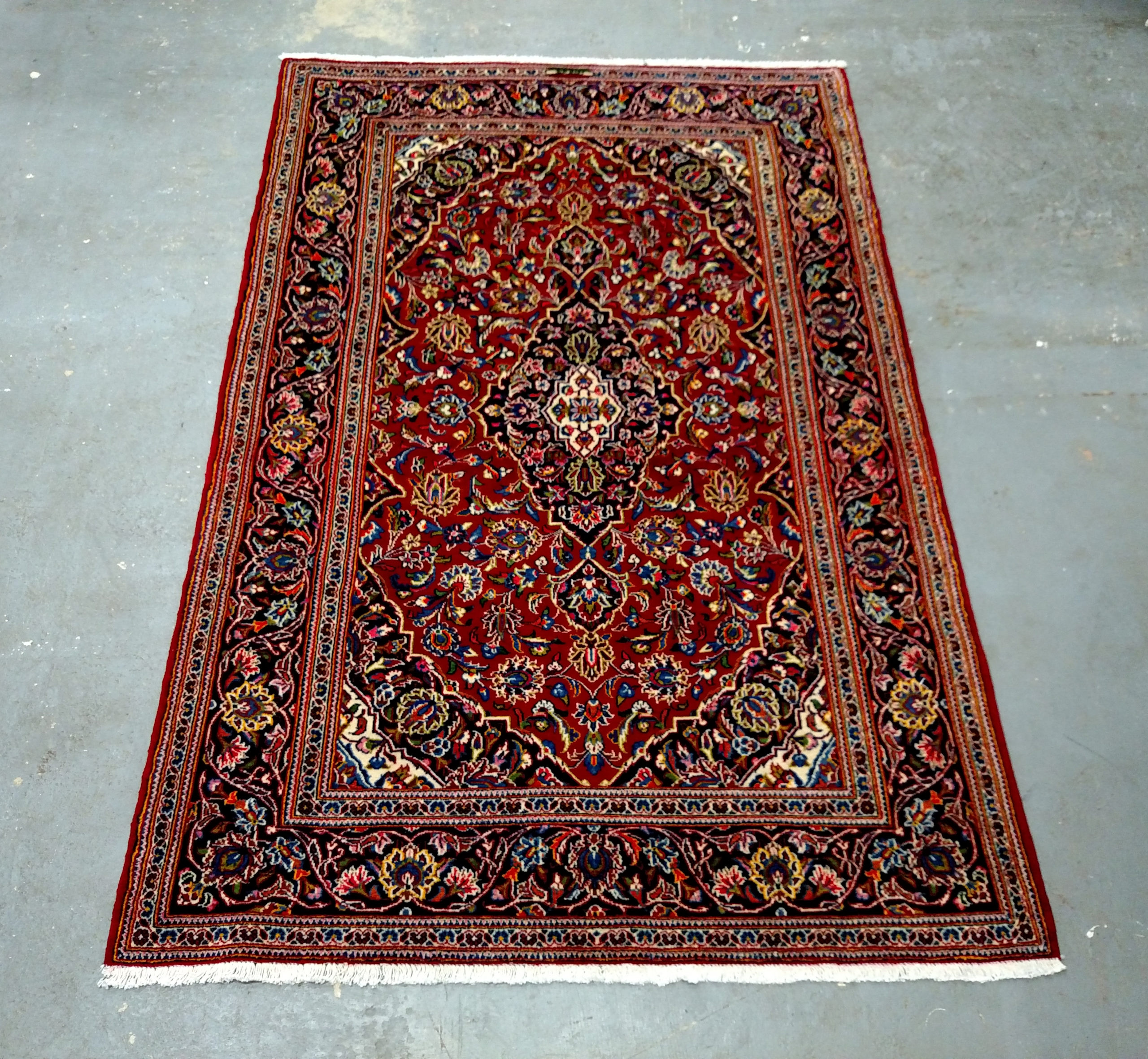Red Kashan Persian Rug, 4'4" x 6'8", Ready for your Living Room!