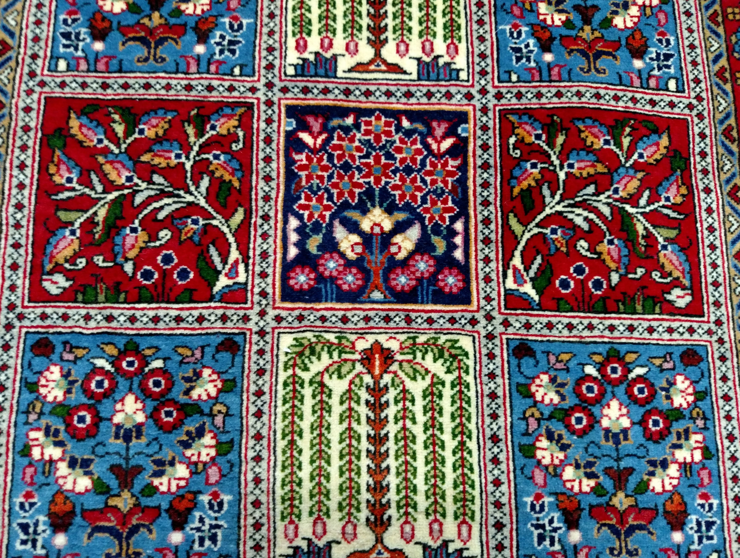 Ghiassabad Sarouk Persian Rug