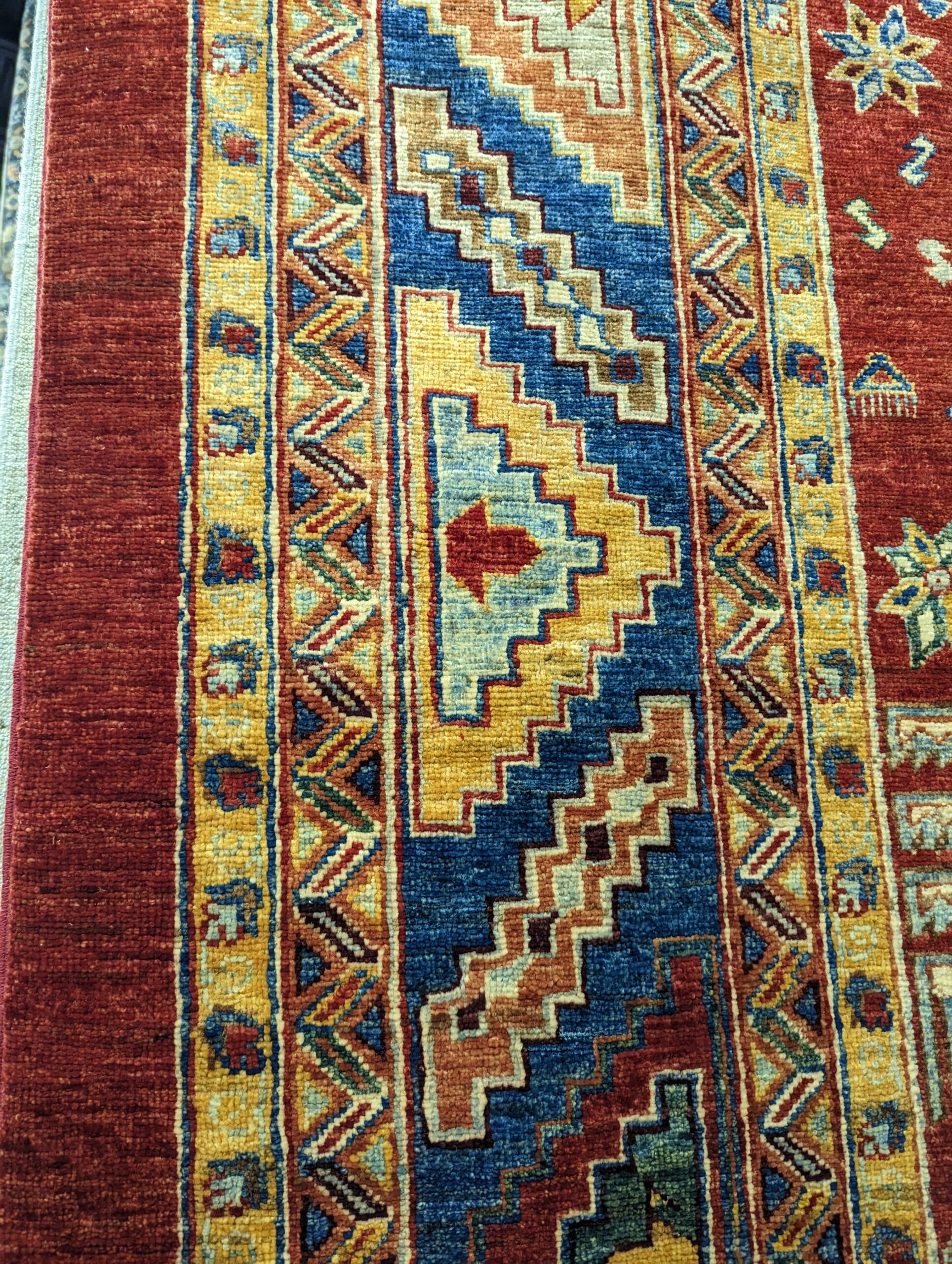 8'3" x 10'3" Kazak-Style Rug