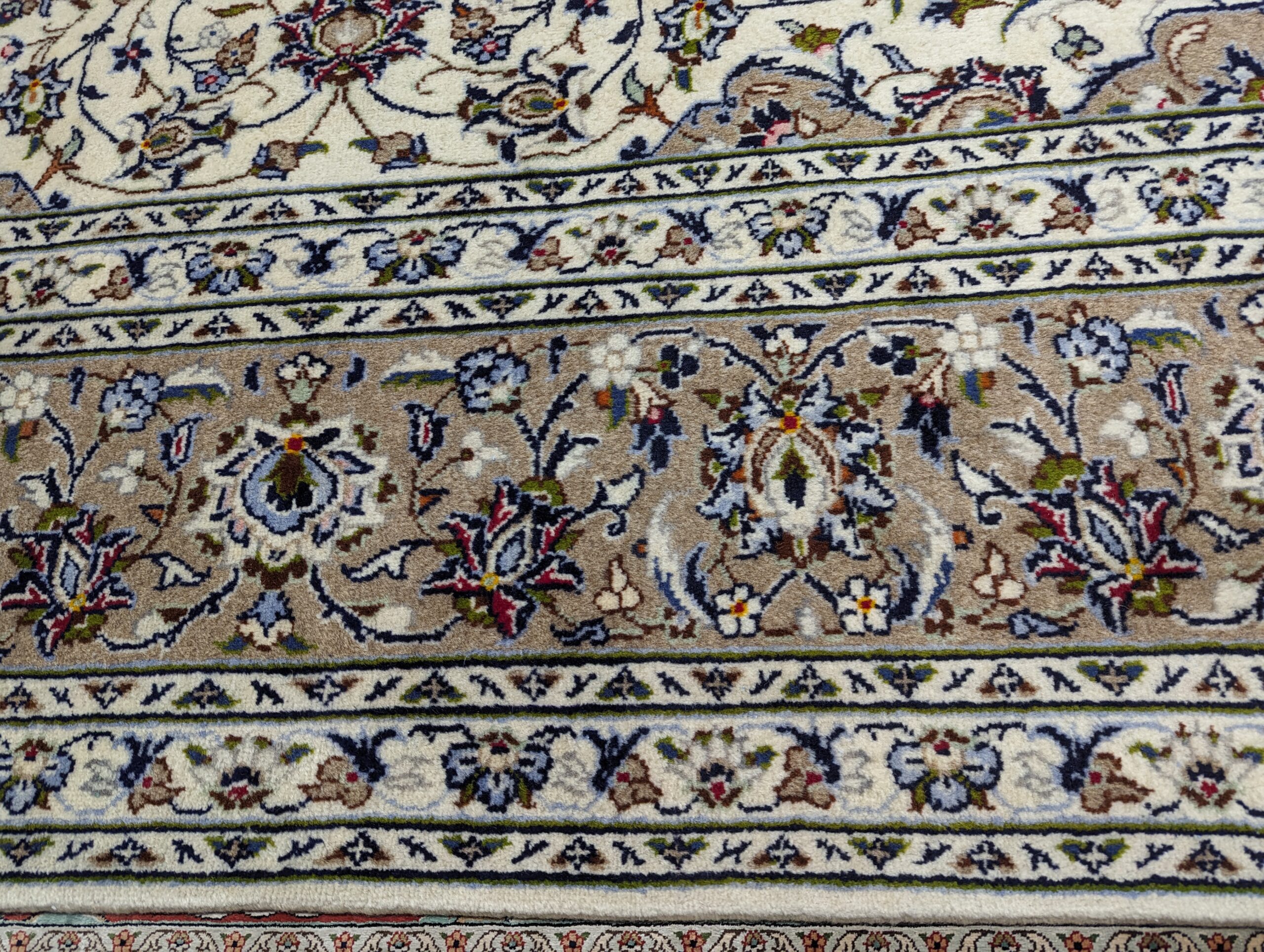 8x11 Ivory Kashan Persian Rug