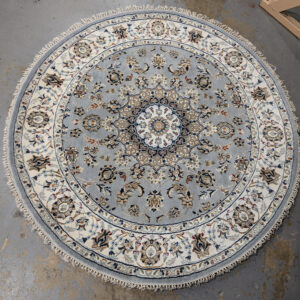 5' Round Nain-Style Rug