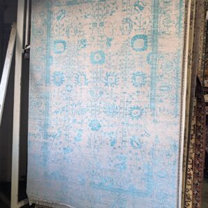 6'1" x 9' Antiqued Contemporary Rug